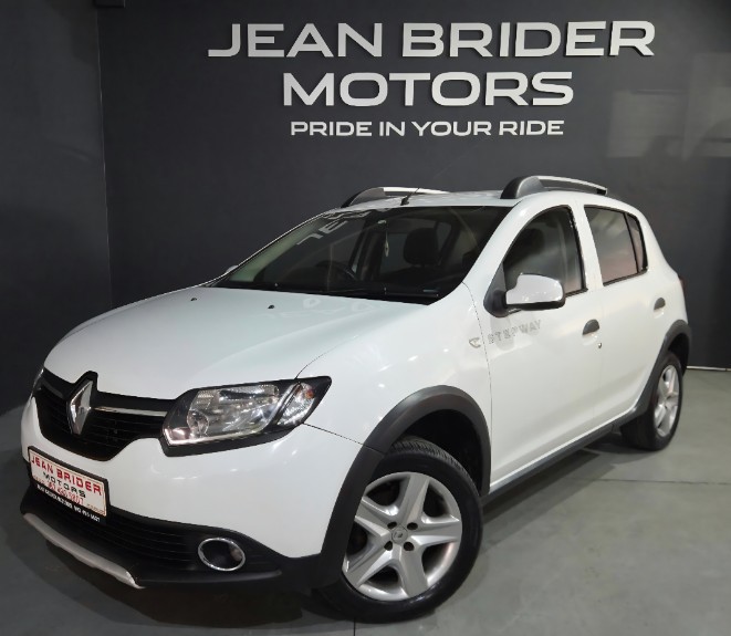 2015 RENAULT SANDERO 900T STEPWAY